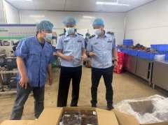常态排查守泉源 赛罕区市场监视办理局严把食物